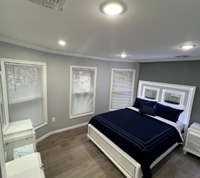 Photo of Bedroom in Belleville