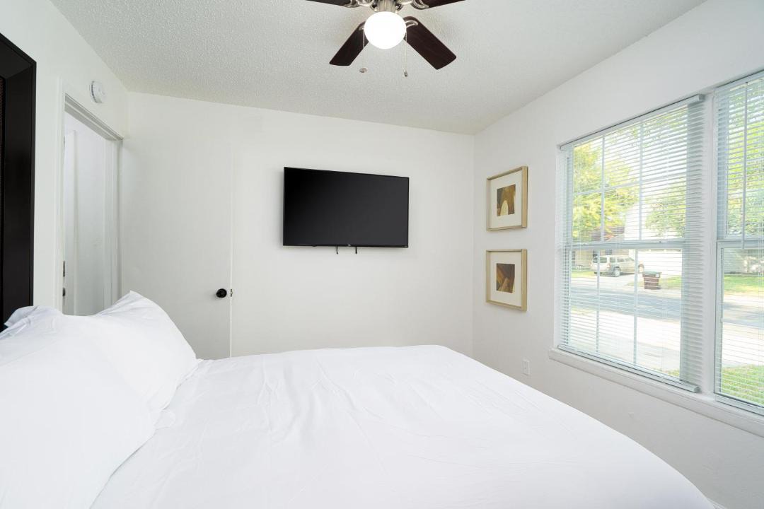 Photo of Bedroom in West San Antonio