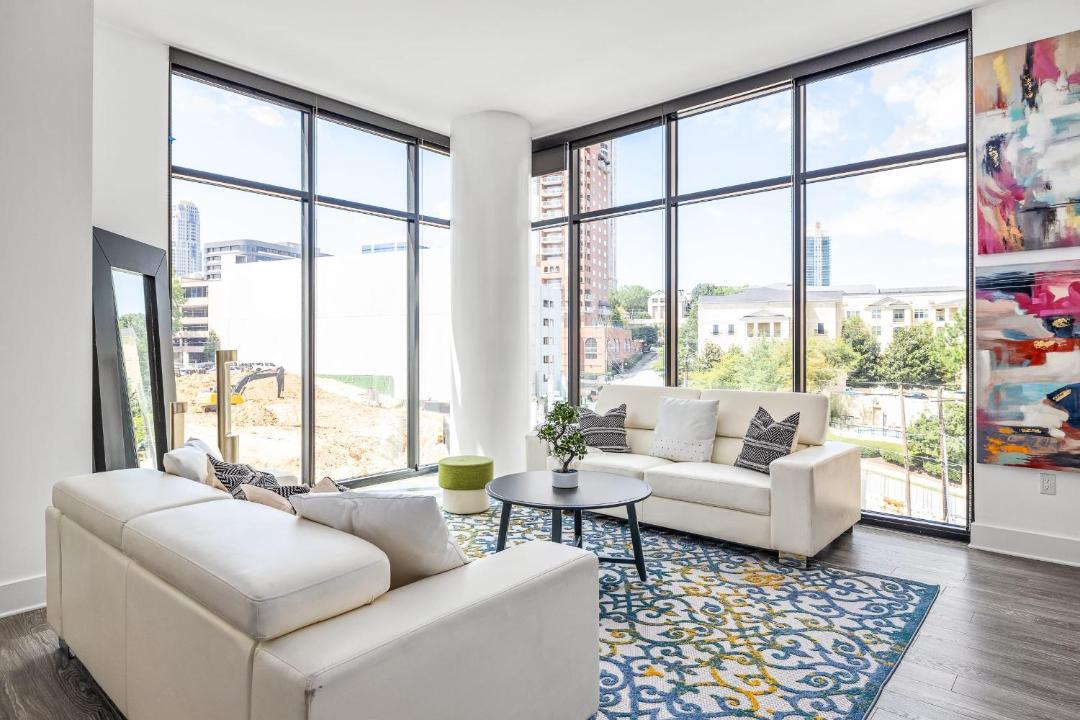 Photo of Livingroom in Buckhead Heights