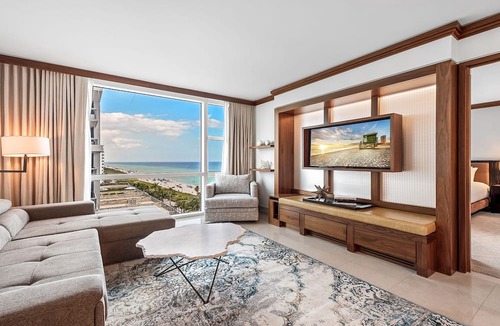 North Beach Condo | Private Residence at Carillon Miami Resort - 911