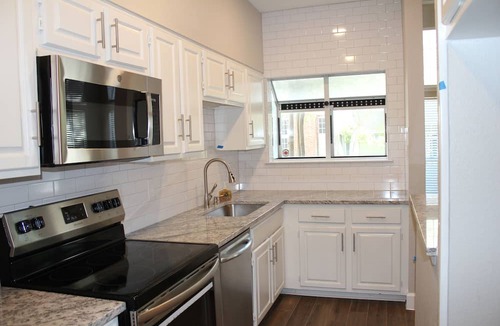 Far North Dallas Condo | Gorgeous updated condo with attached garage