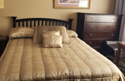 Richmond House | SPACIOUS. QUIET ROOM W PRIVATE BATHROOM IN GREAT HOUSE