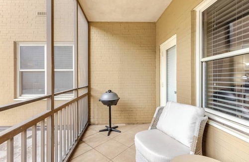 Downtown Atlanta Condo | Stadium Walk | 2 Suites | Free Parking