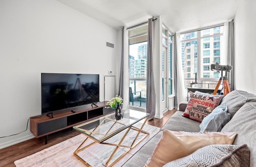 Fort York Apartment | Atlantis at Waterpark City Condos in DT