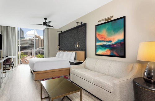 Downtown Atlanta Condo | Wyndham Atlanta Resort | Two 2BR Suites Sleeps 16!