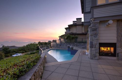 West Vancouver House | Beautiful 5 bedroom West Vancouver Mansion