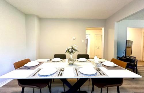 Milliken Villa | Cozy and spacious vacation home in Toronto