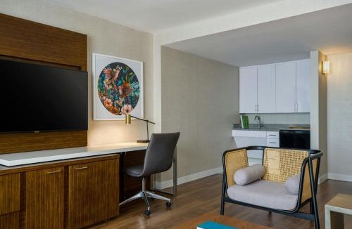 Rutherford Hotel | Renaissance Meadowlands Hotel