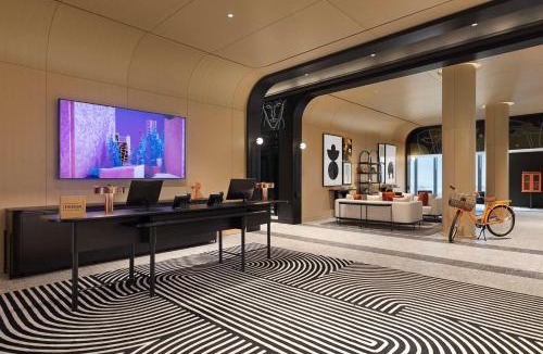 Upper Jarvis Hotel | Canopy By Hilton Toronto Yorkville