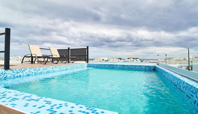 Ocean View 1 Bedroom | 1 Bath | 3 Guests
