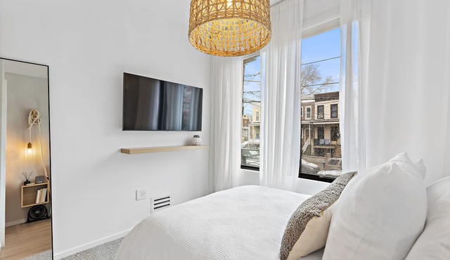 Modern 1Bd 1Ba Full Kitchen Private Exec. Suite · Jersey City ·20min to NYC!