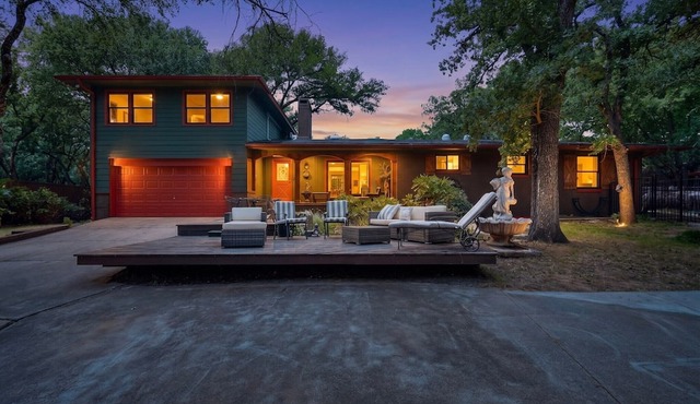 Private Luxury Lake Retreat near FIFA Soccer Event