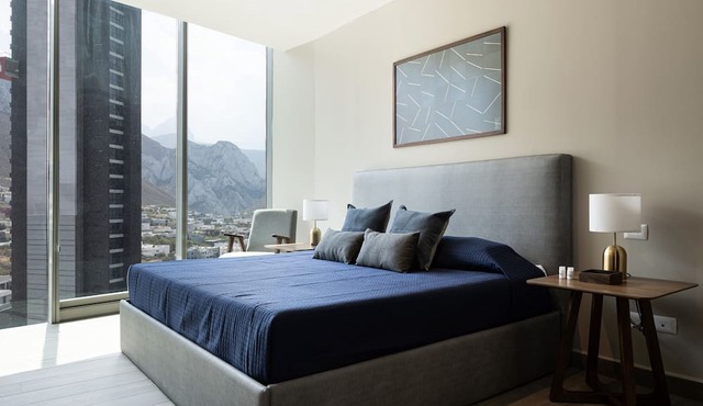 Sierra Madre Views, Pool & Gym in Valle Poniente
