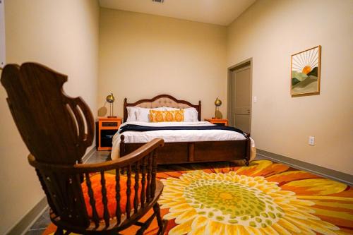 Opal Suite - NEW 2 bed-2 bath loft near Downtown!