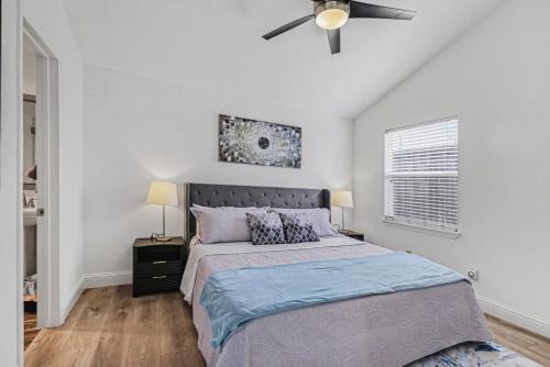 Beautiful updated home in the heart of The Colony