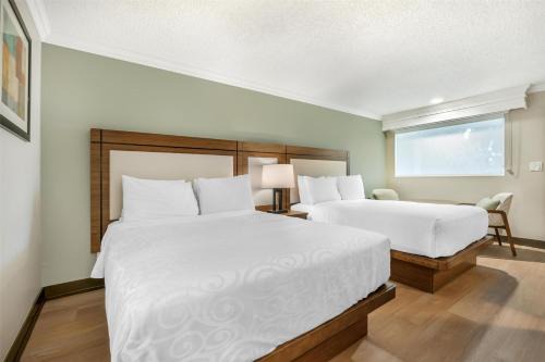 Best Western PLUS Burnaby Hotel