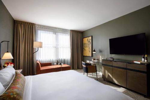 Hotel Vin, Grapevine, Autograph Collection